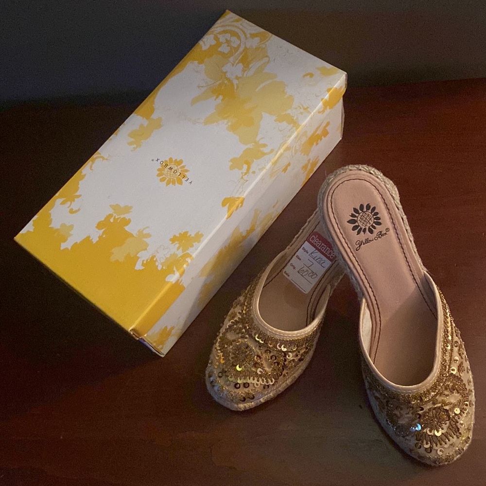 Yellow Box Mules